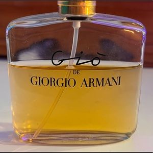 Gio De Giorgio Armani perfume